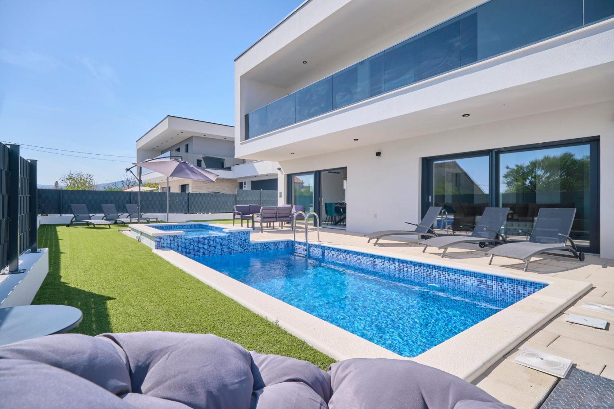 Villa Adria Traum Kastela Exterior photo