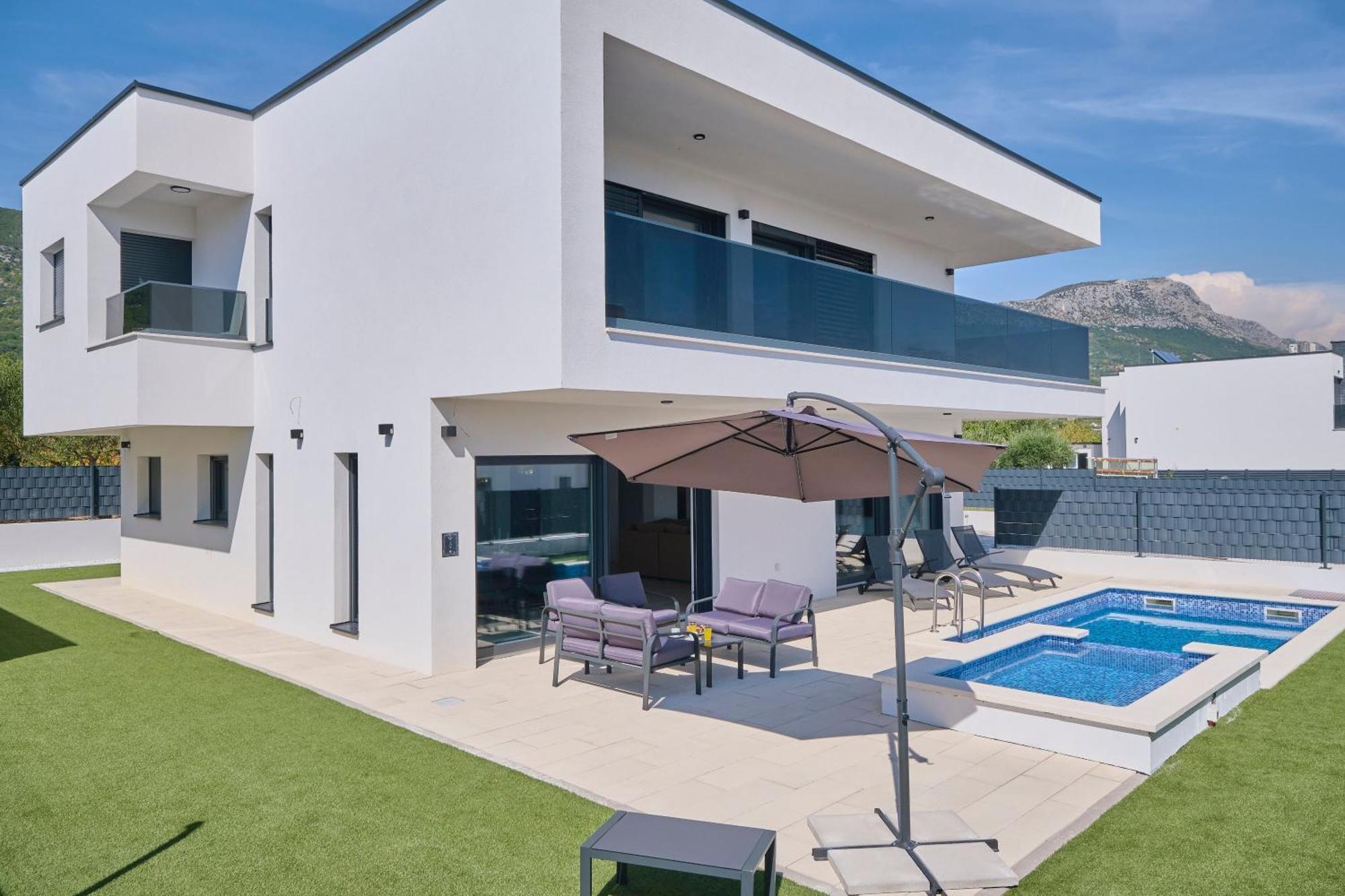 Villa Adria Traum Kastela Exterior photo